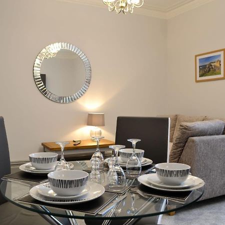 אבריסטוויט Grosvenor House Apt 3 מראה חיצוני תמונה